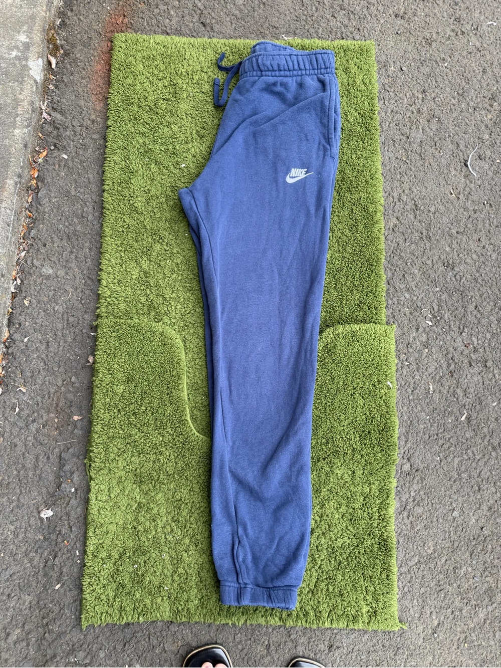 Nike Navy Blue Men's Fleece Joggers with White Swoosh